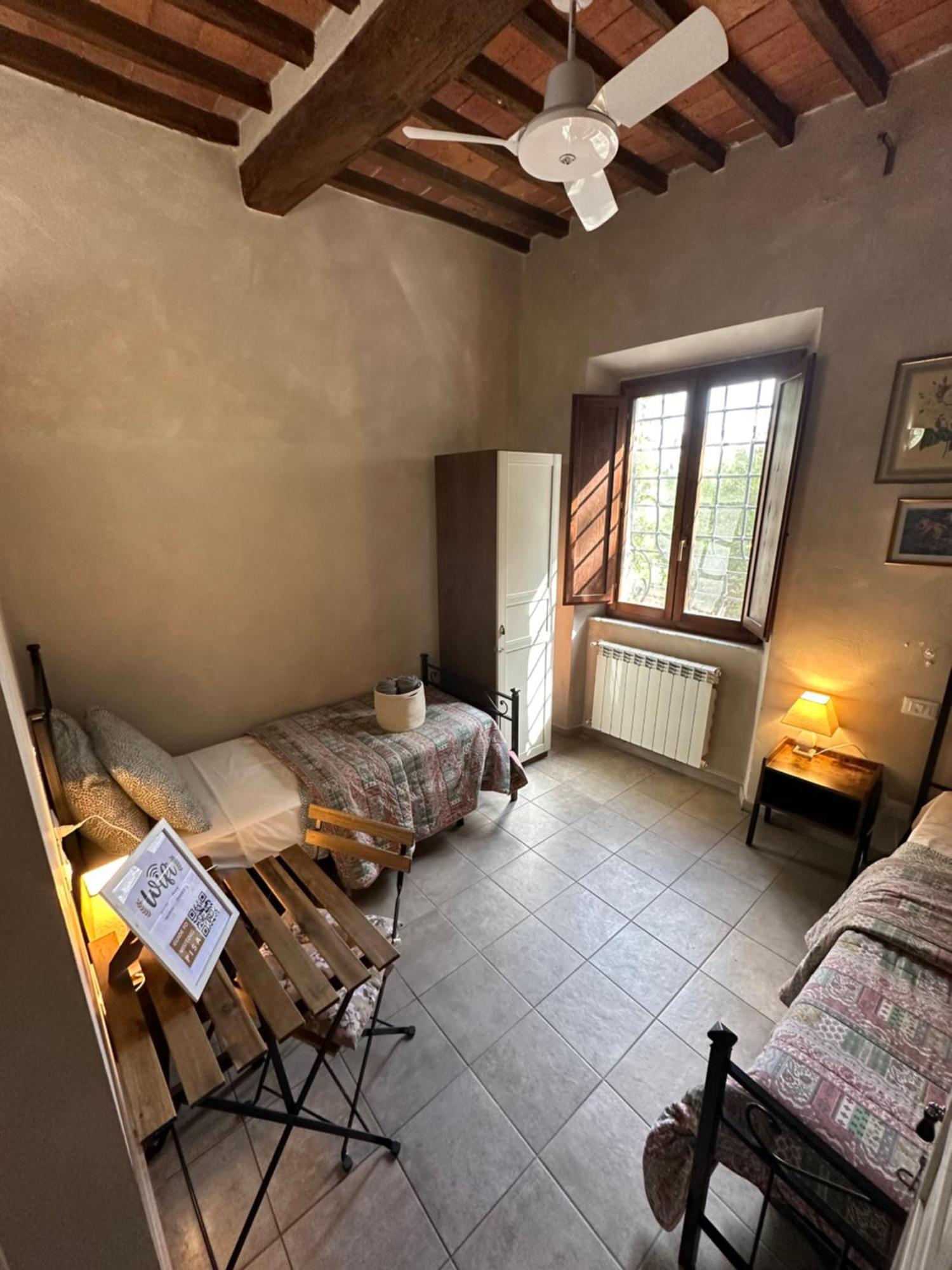 פיזה - Il Casale Toscano - 1900Mt From Leaning Tower - No Breakfast - Free Parking מראה חיצוני תמונה